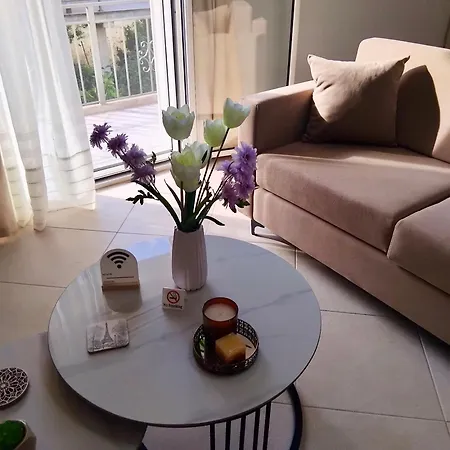 Noméa - Modern Maison d'hôtes